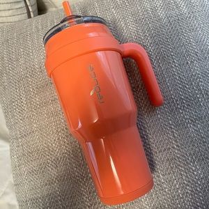 reduce 32 oz tumbler